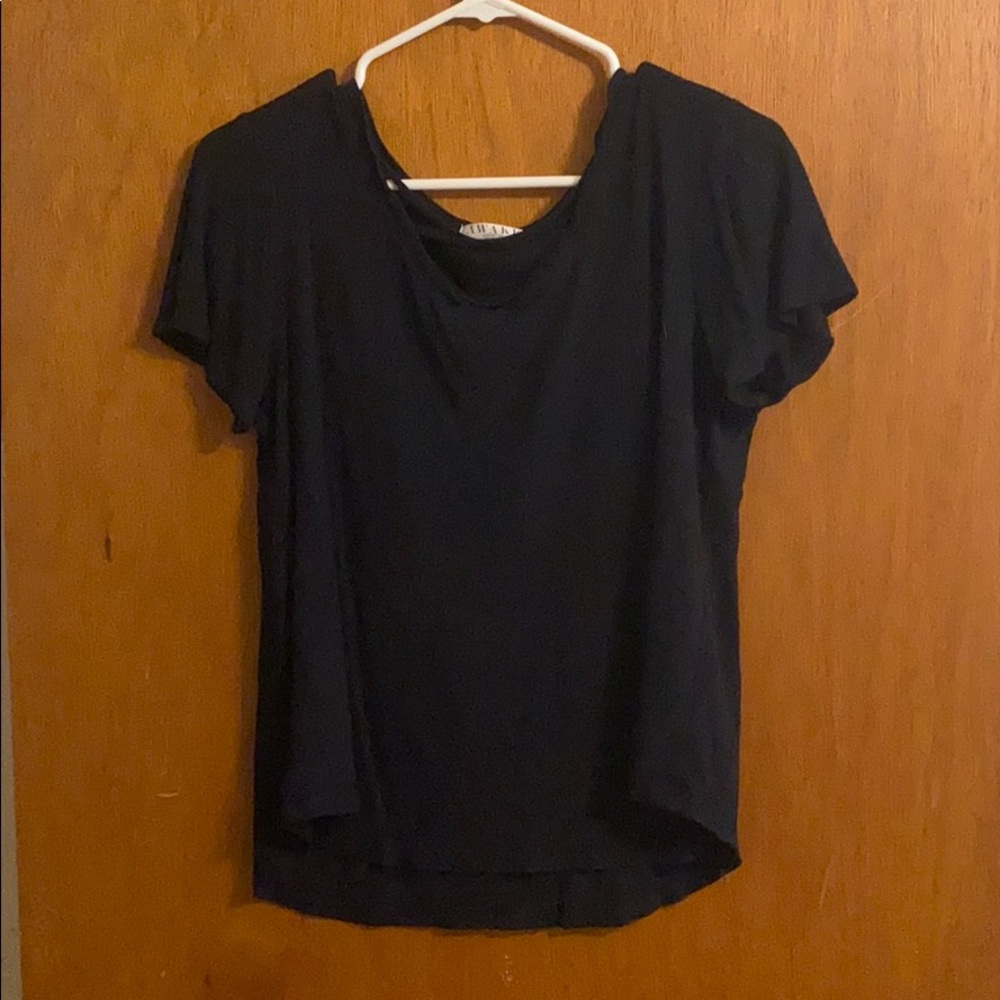 Wavy T-Shirt with “lace” on the front
